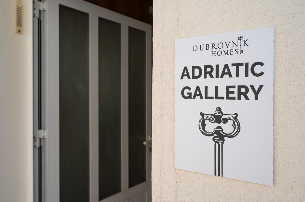 ADRIATIC GALLERY APARTMENT - 2