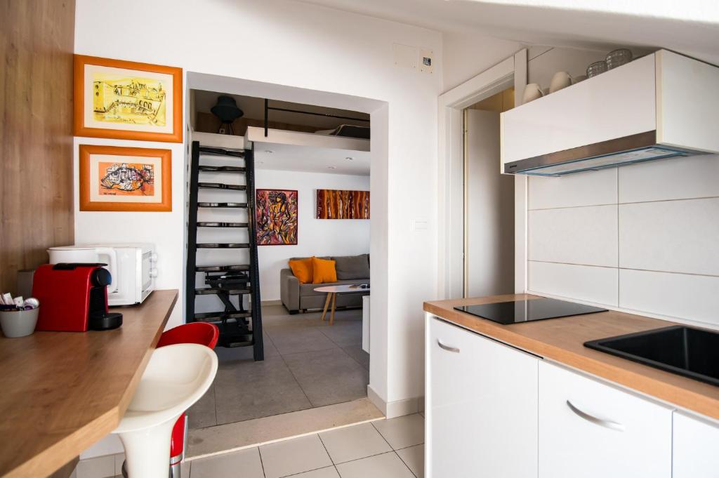 ADRIATIC GALLERY APARTMENT - 5