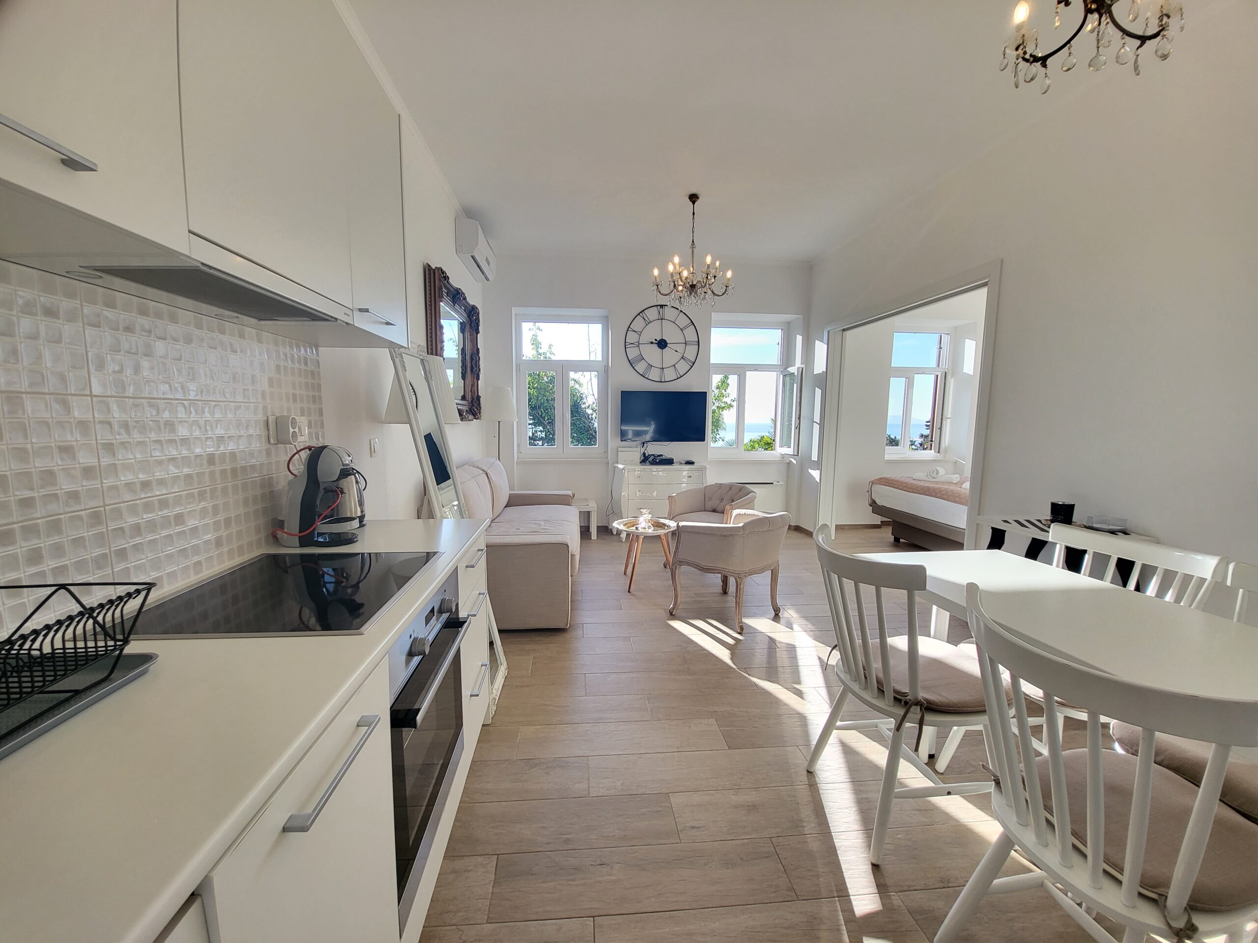 Alex 1BR Apartment w/Sea view - 4