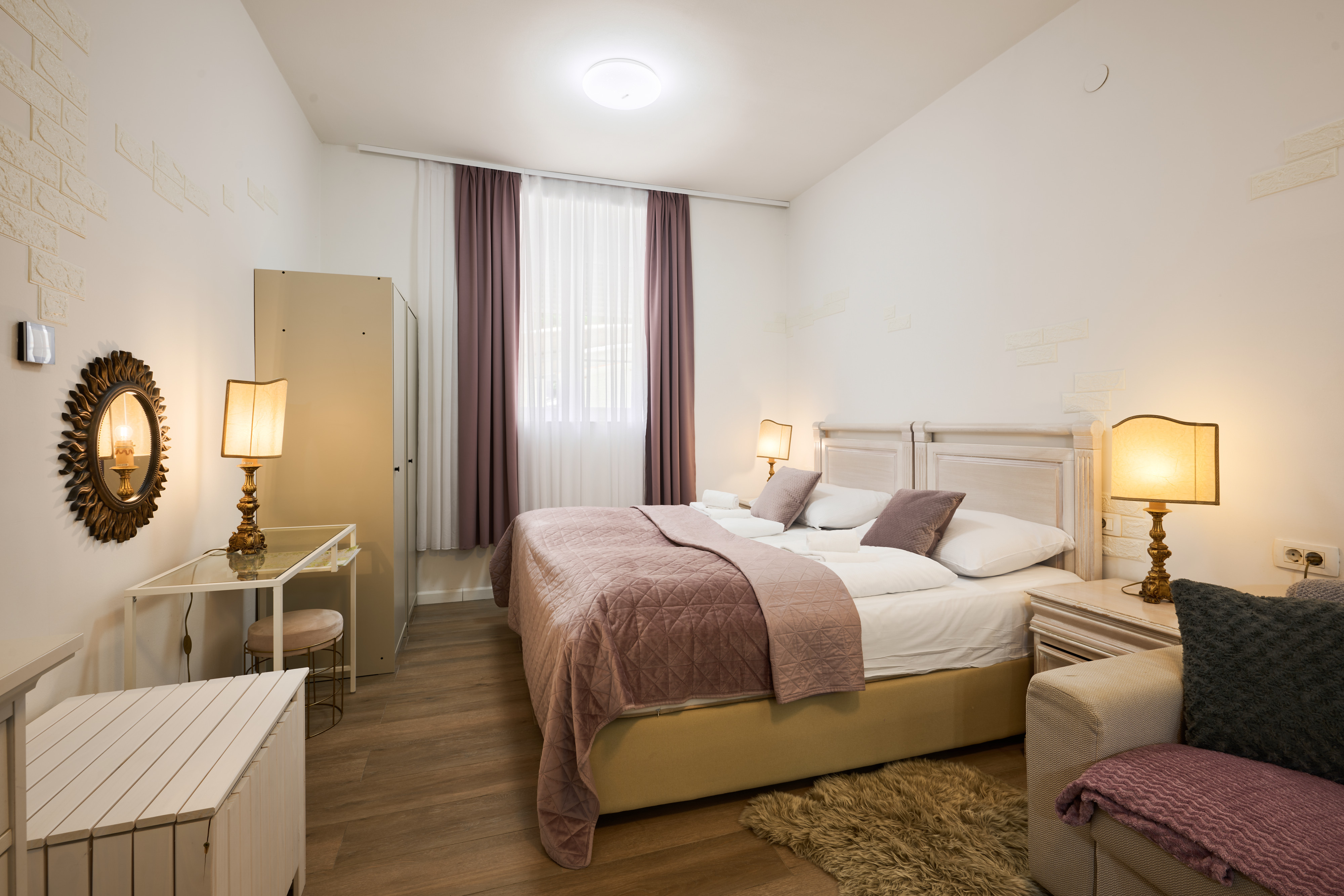 City Pulse Studio Apartment in the City Centre