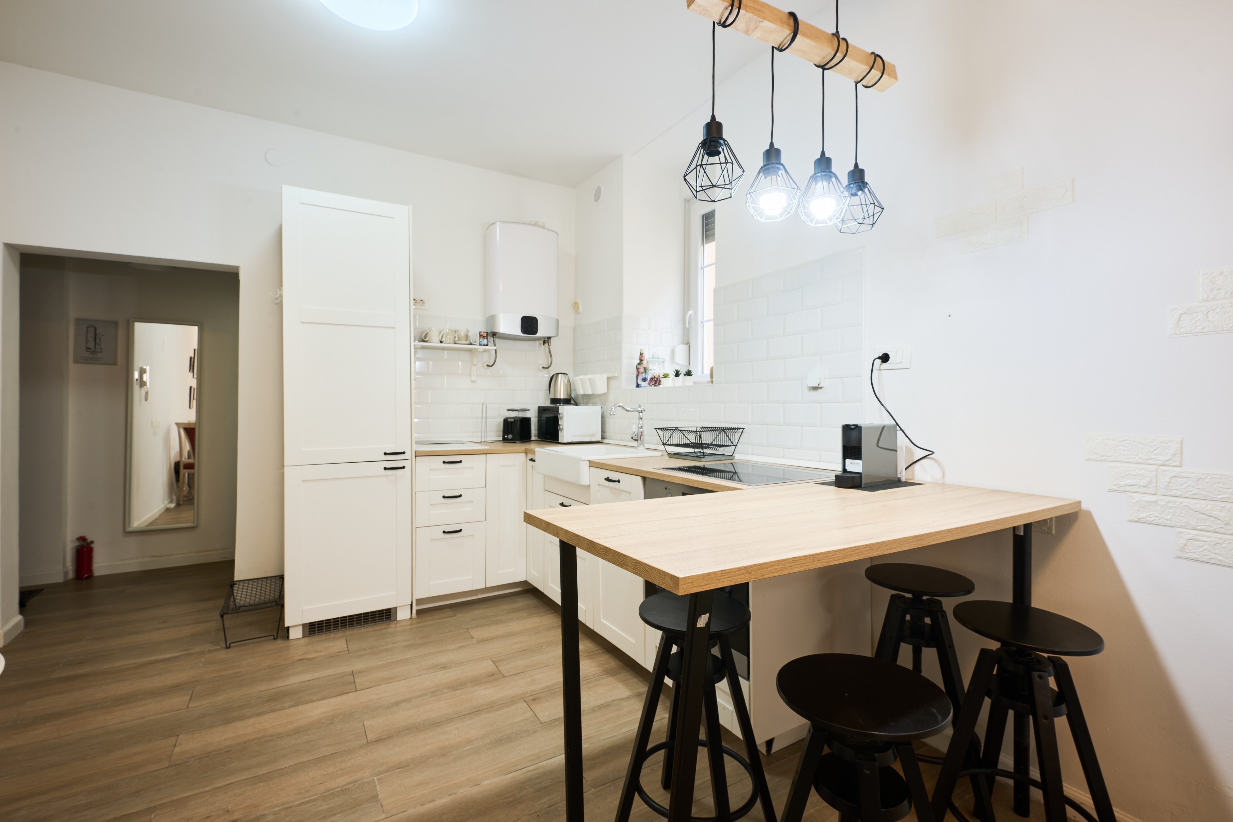 City Pulse Studio Apartment in the City Centre - 4