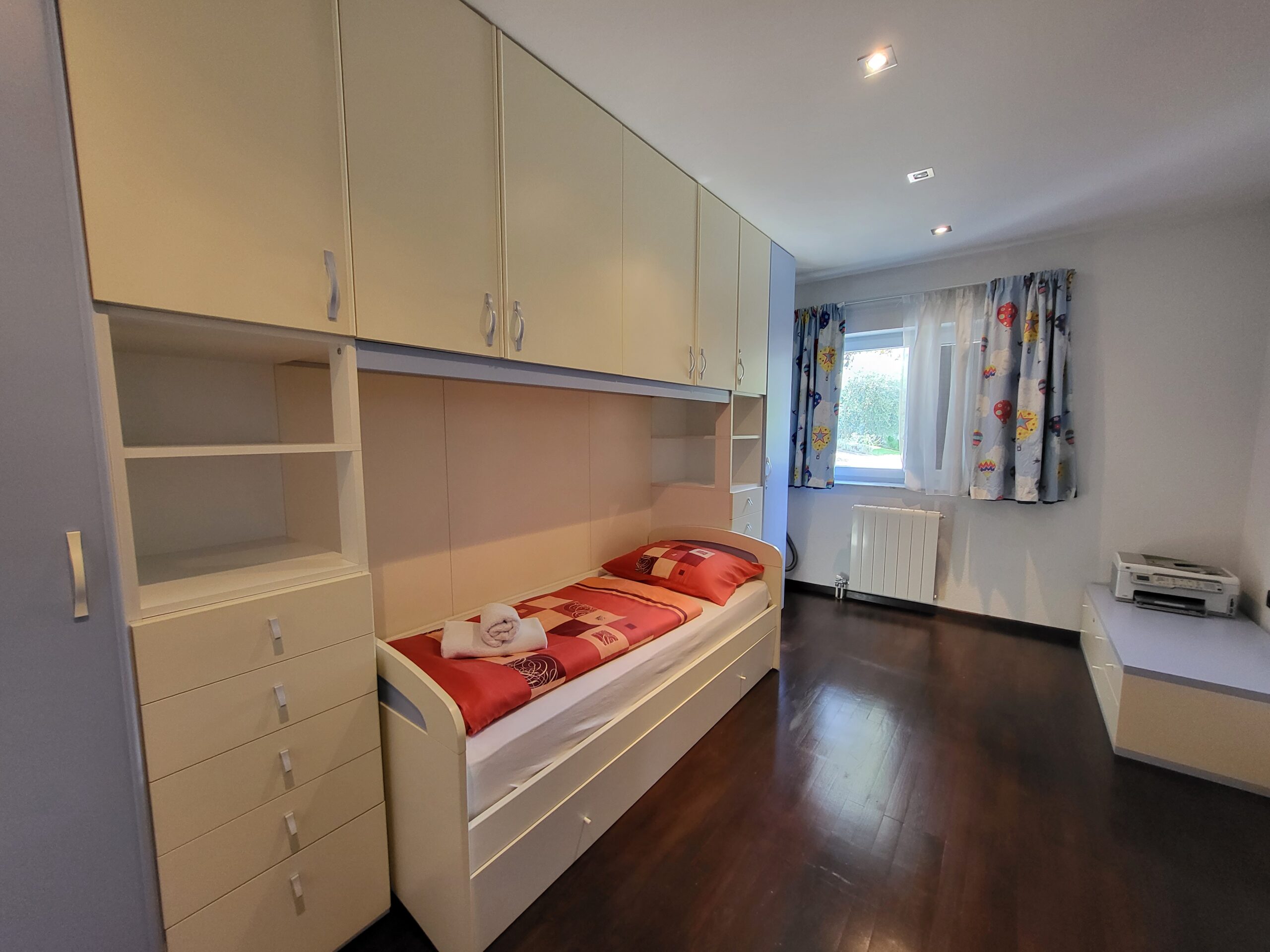 Cloud 9 2BR Apartment - 6