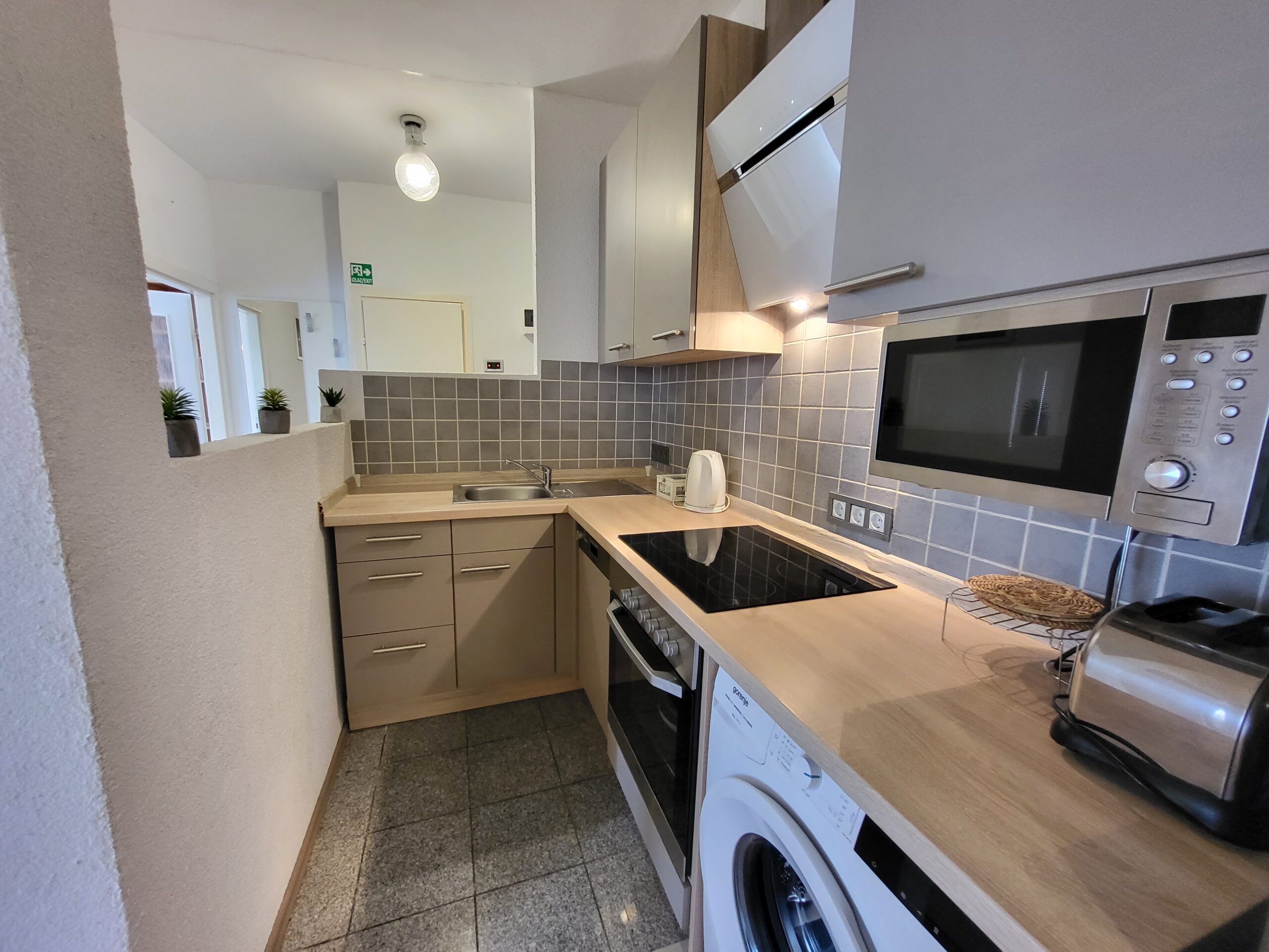 Evie 1BR Apartment - 7