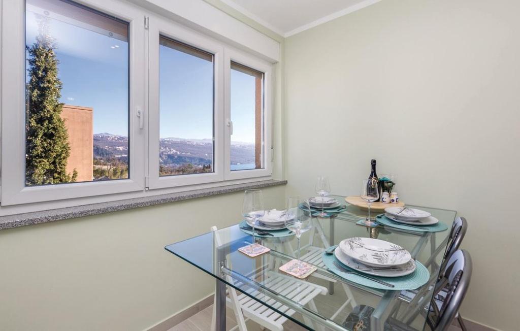 Jane 1BR Apartment - 4