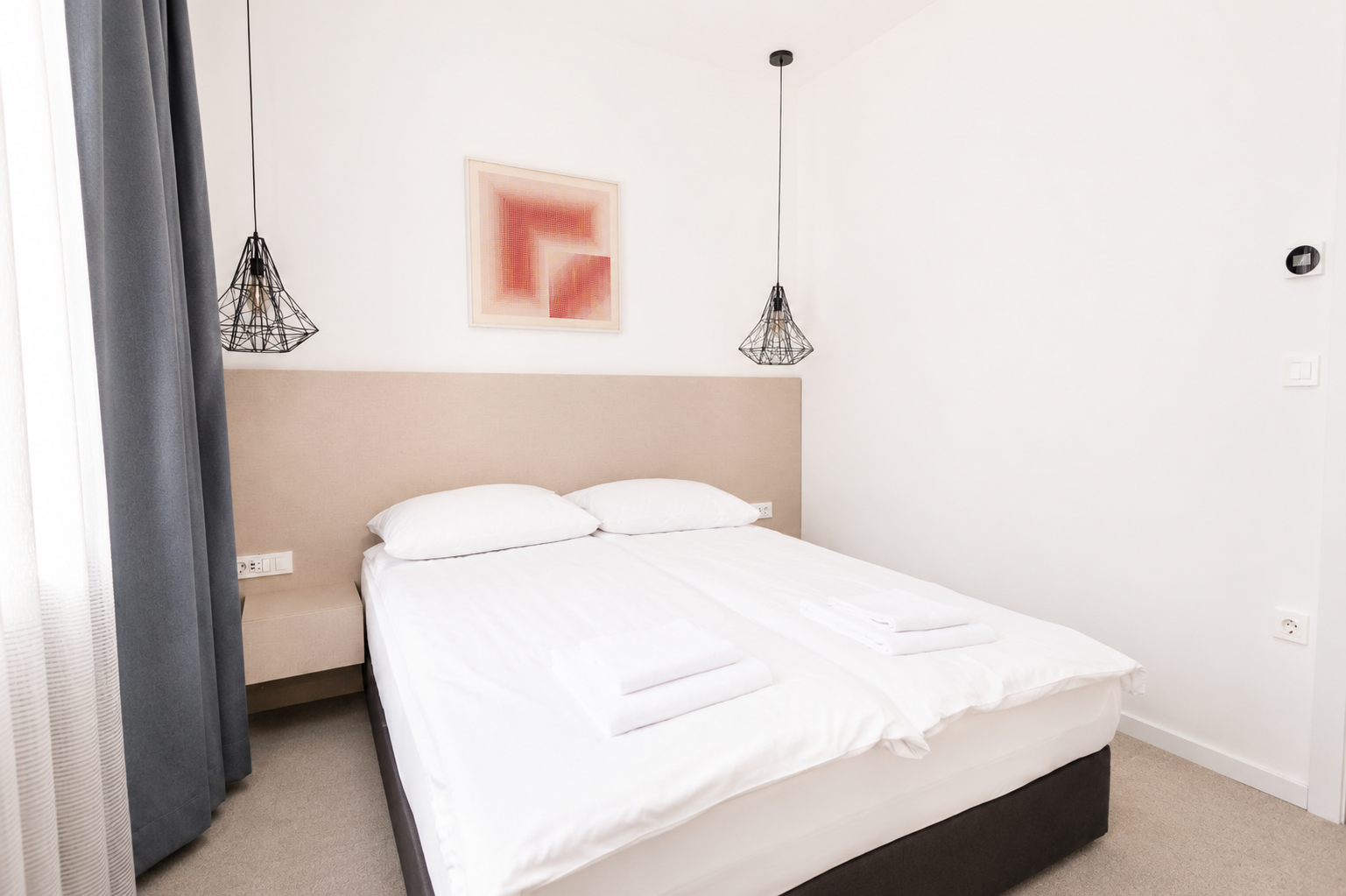 One bedroom apartment @ Kula & the Top 