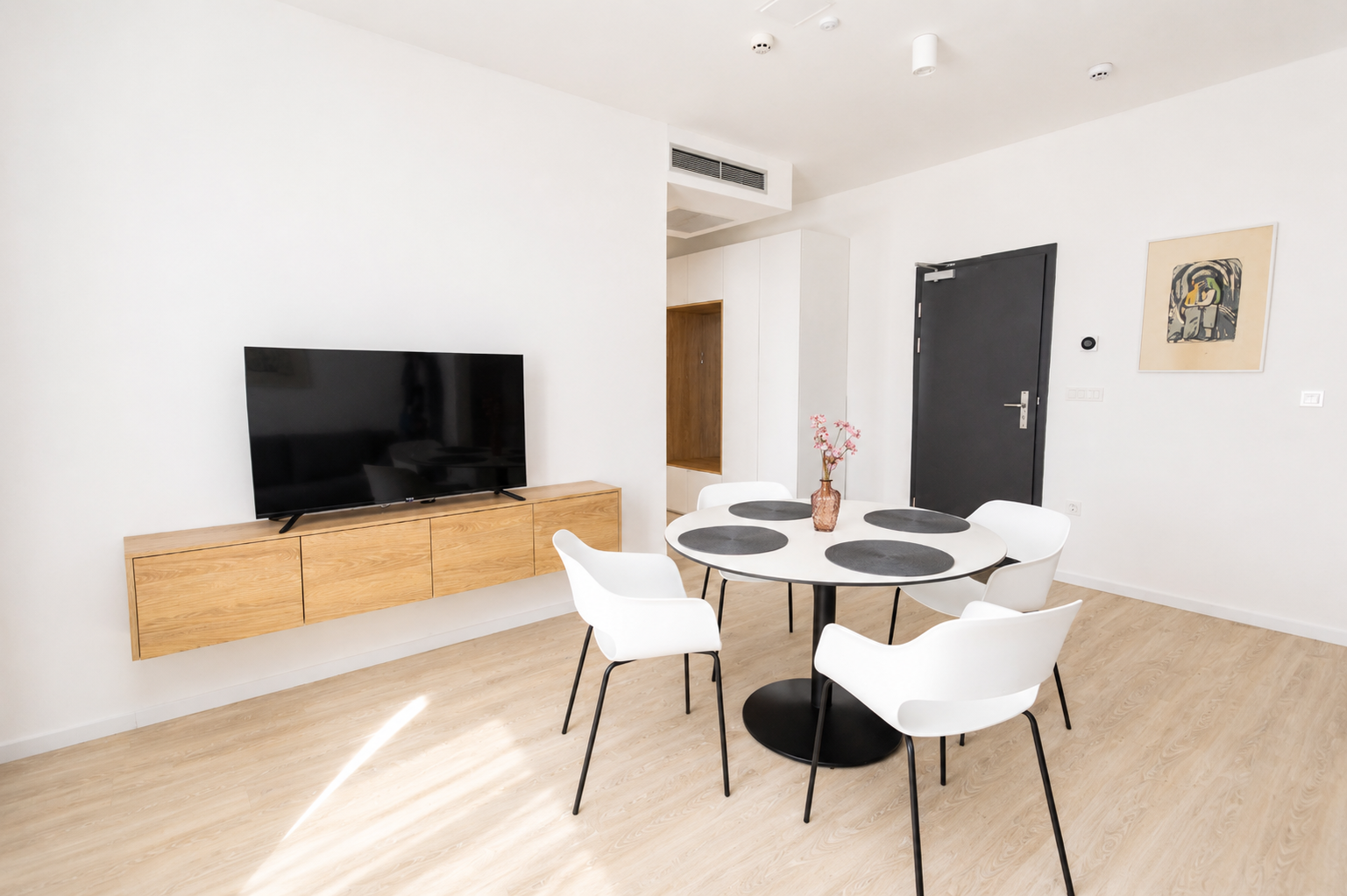 One bedroom apartment @ Kula & the Top - 6