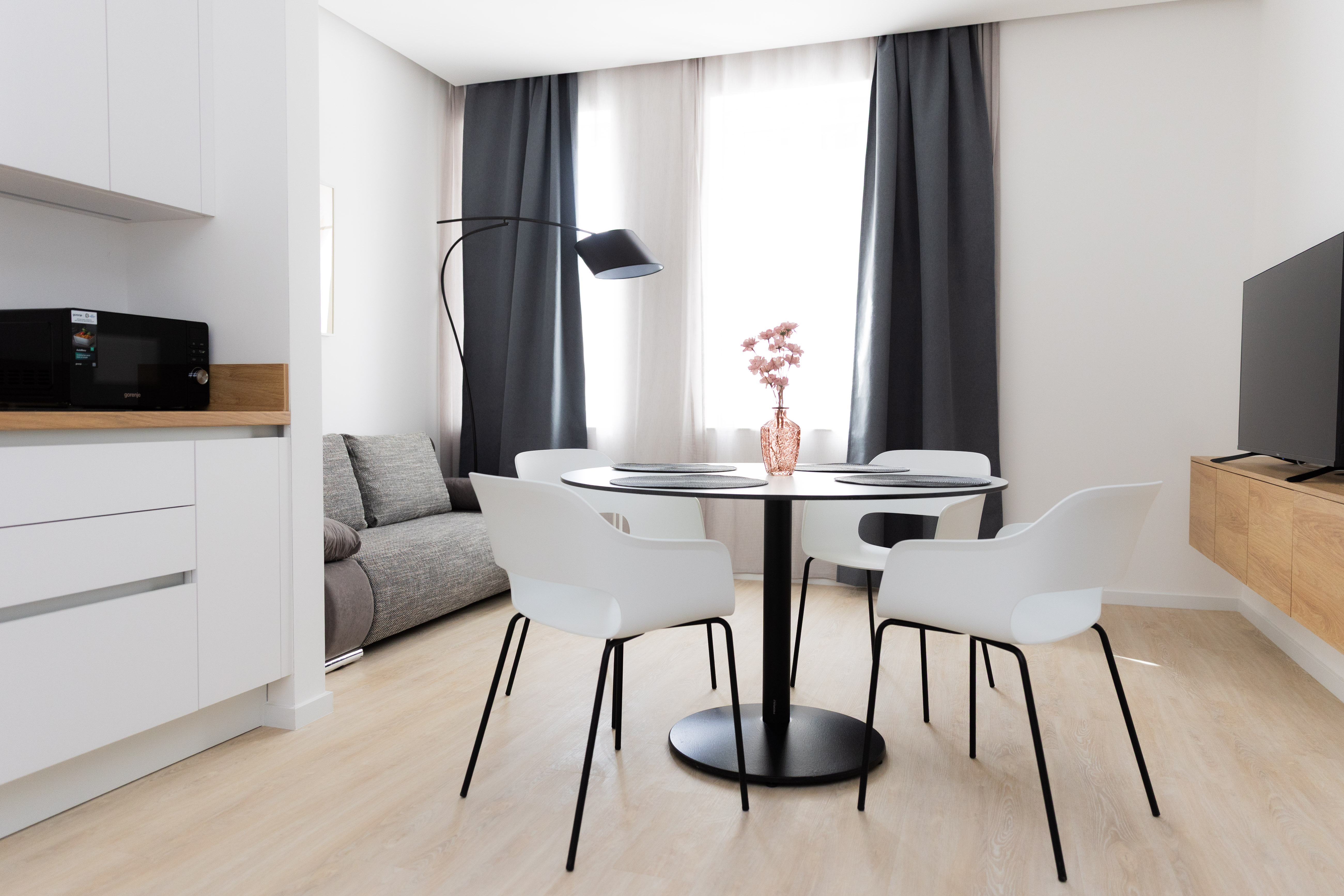 One bedroom apartment @ Kula & the Top  - 3