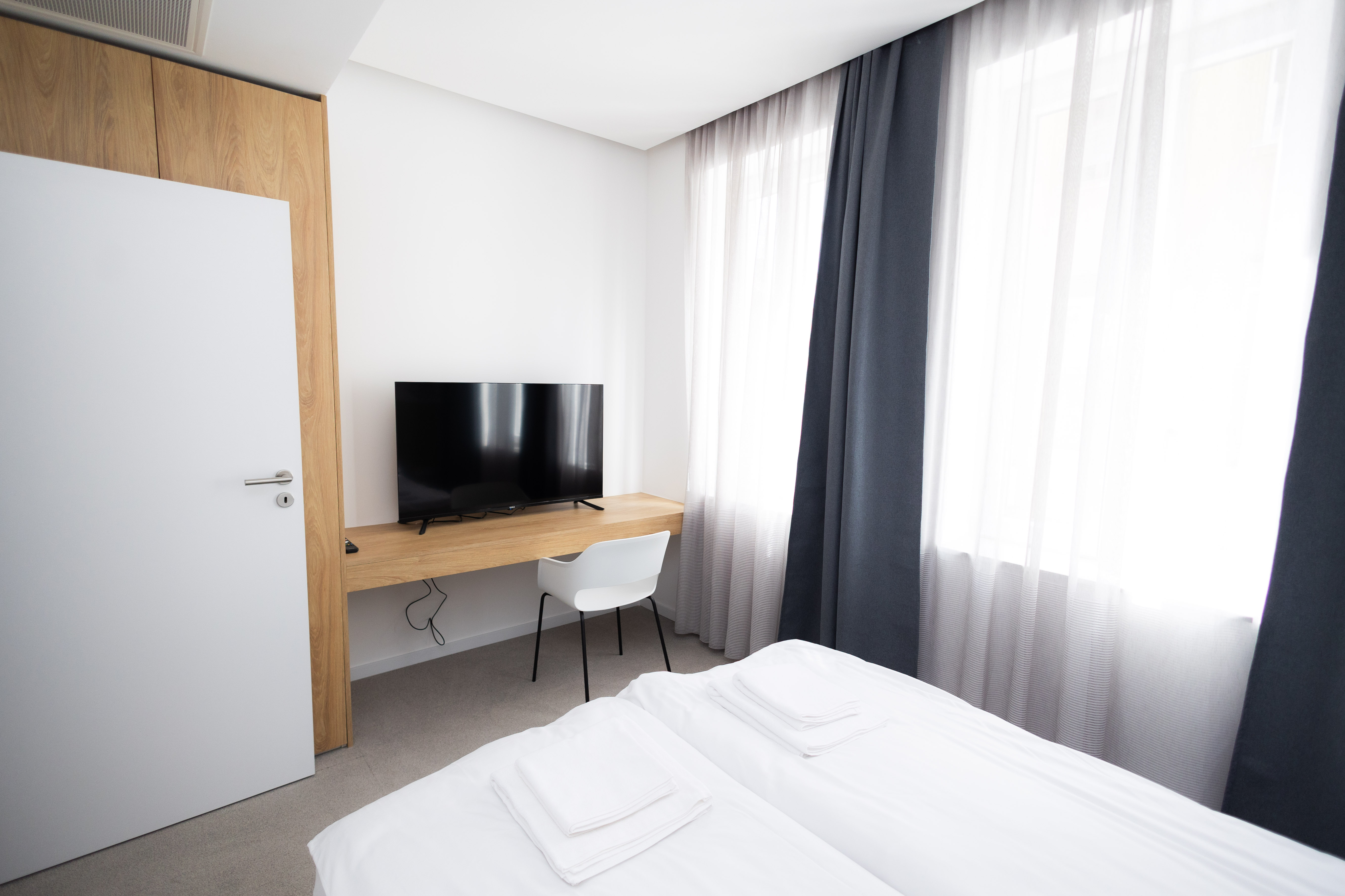 One bedroom apartment @ Kula & the Top  - 4