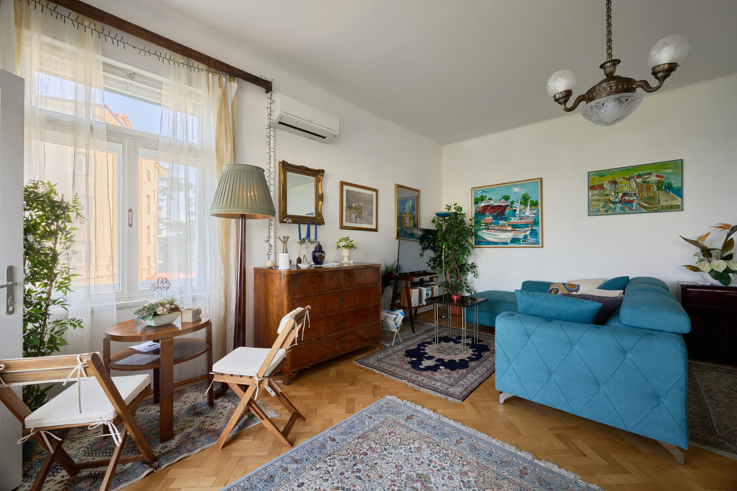 Leona Authentic Beachfront Villa 2BR APT - 8