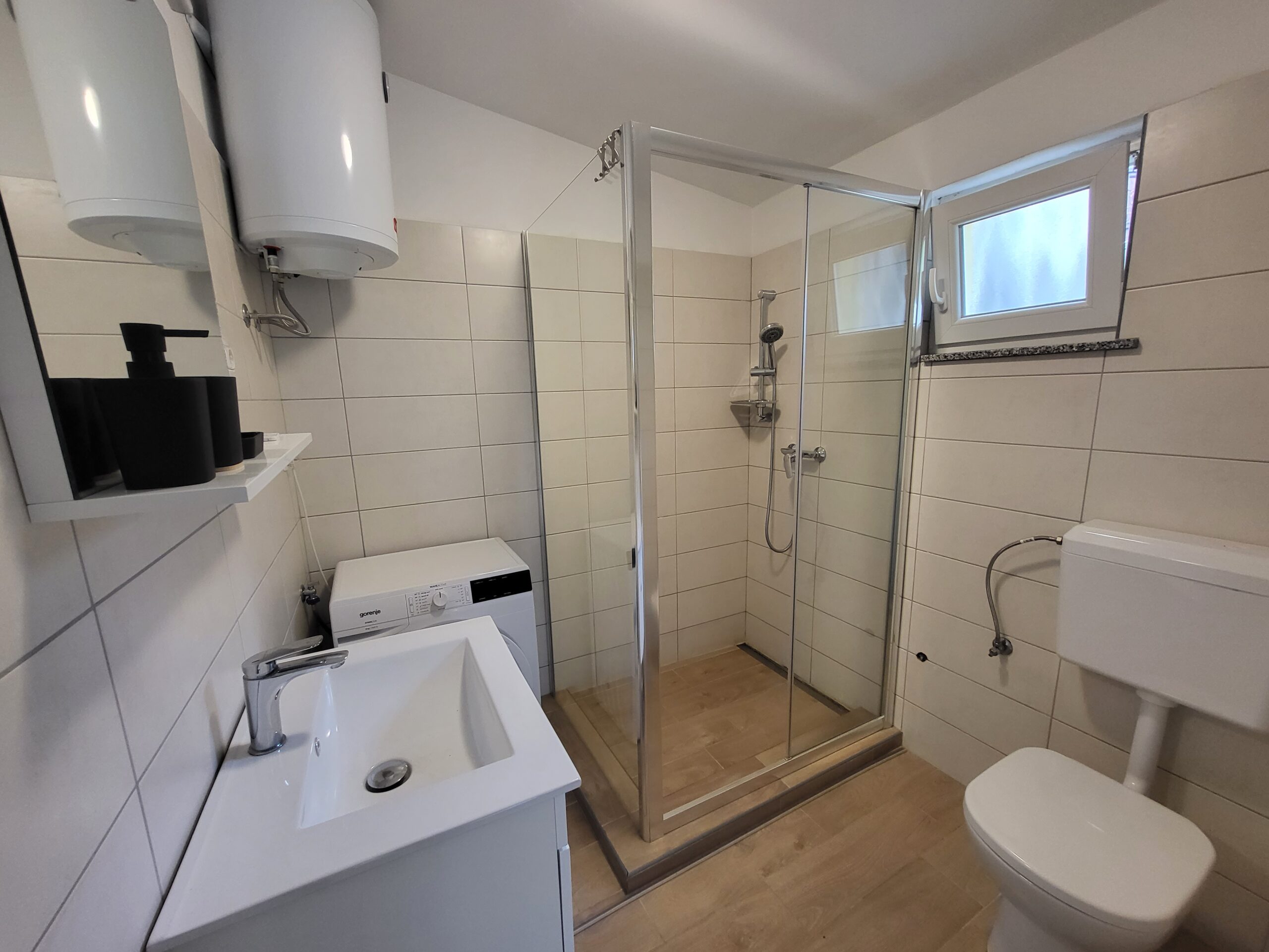 Lucky 2BR Apartment - 3