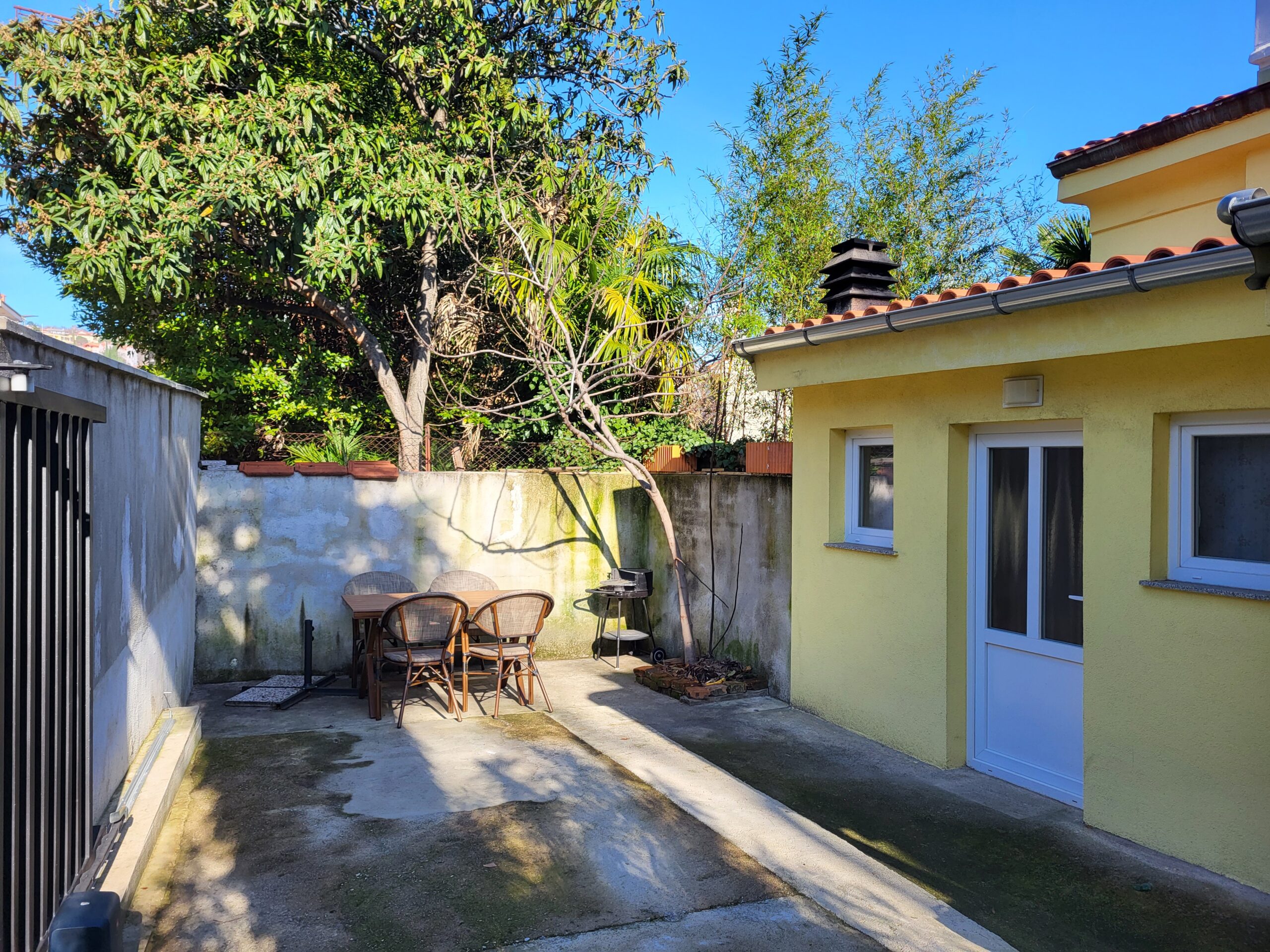 Lucky 2BR Apartment - 2