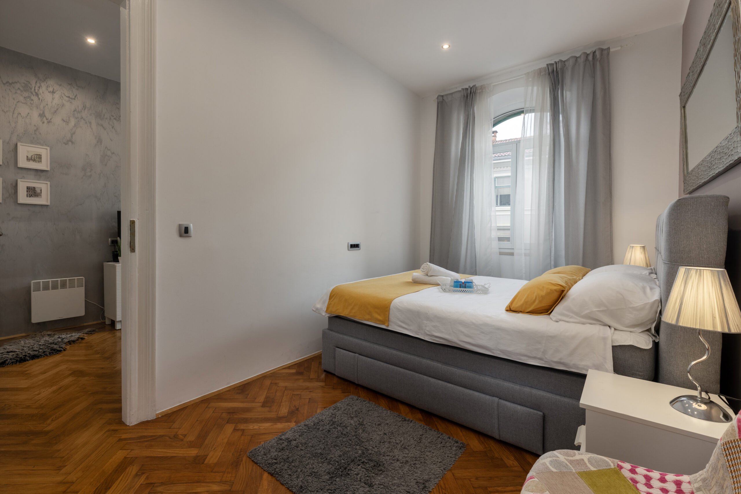 LUX HOME 2BR Apartment - 6