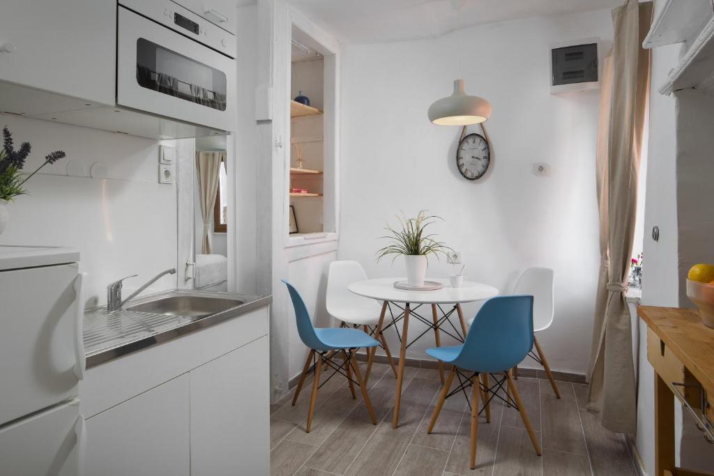 Porpor 1BR Apartment in Old Town - 4