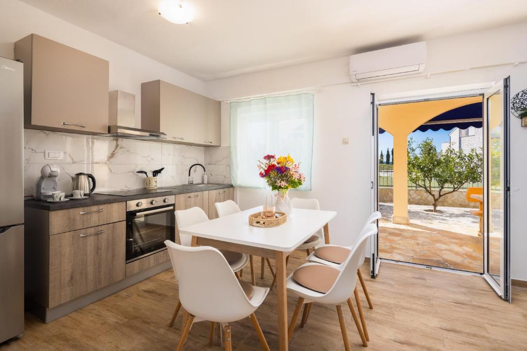 Two bedroom Apartment 2 - Puncet Apartment - 4