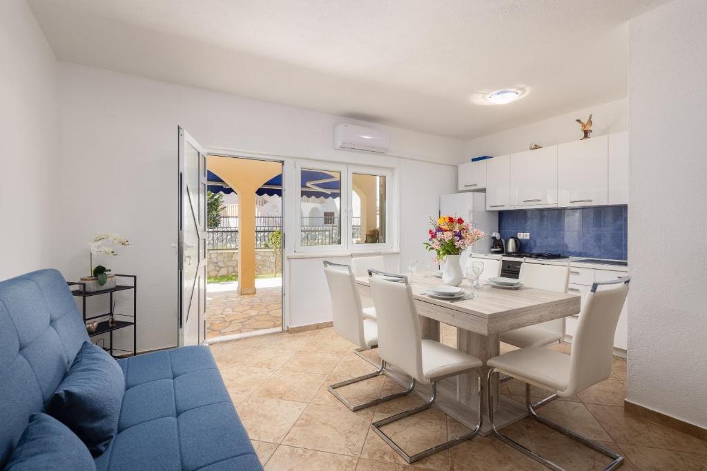 Two bedroom Apartment 2 - Puncet Apartment - 6