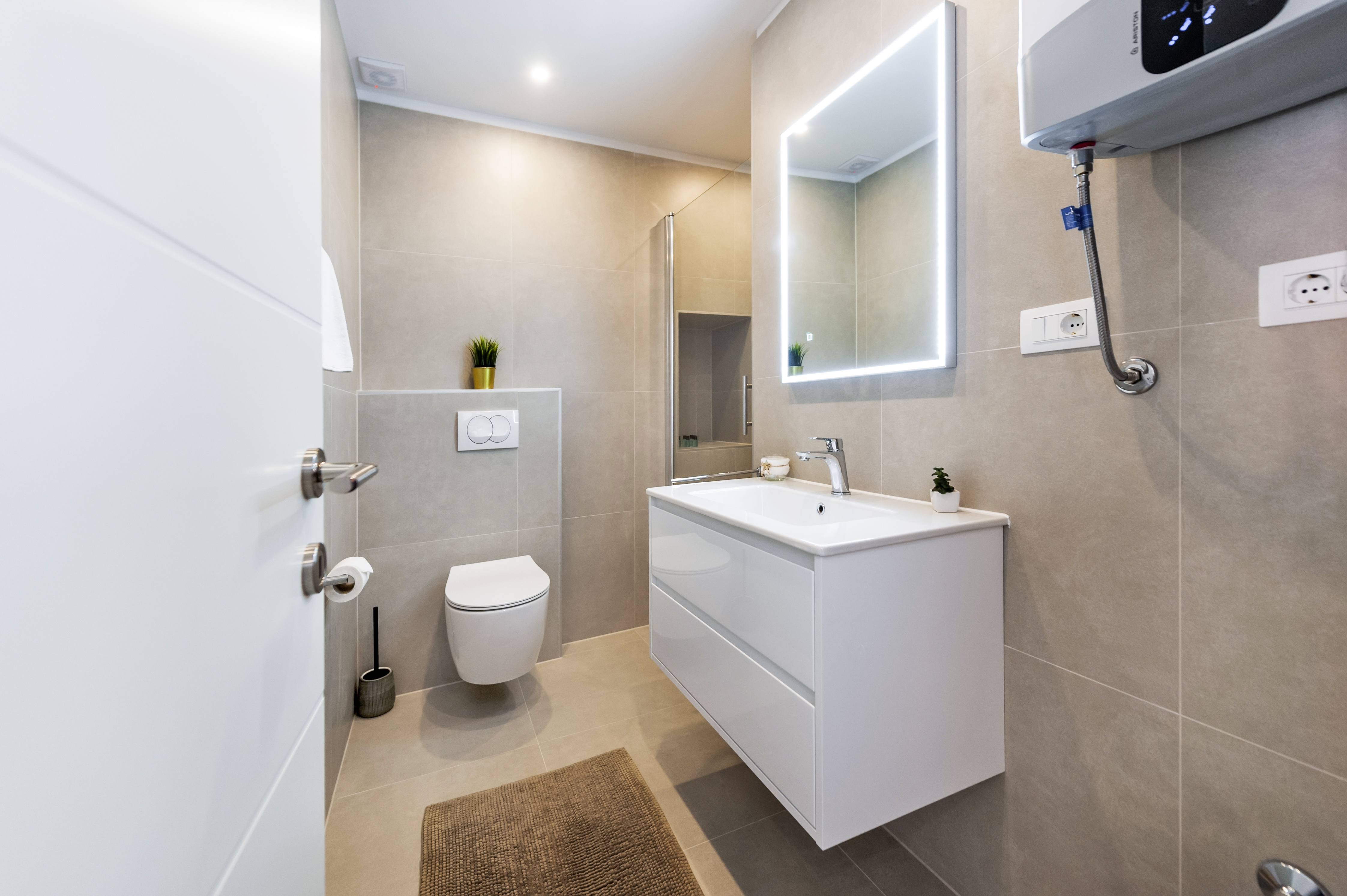 Duplex Studio - The Yellow House Apartments - 8
