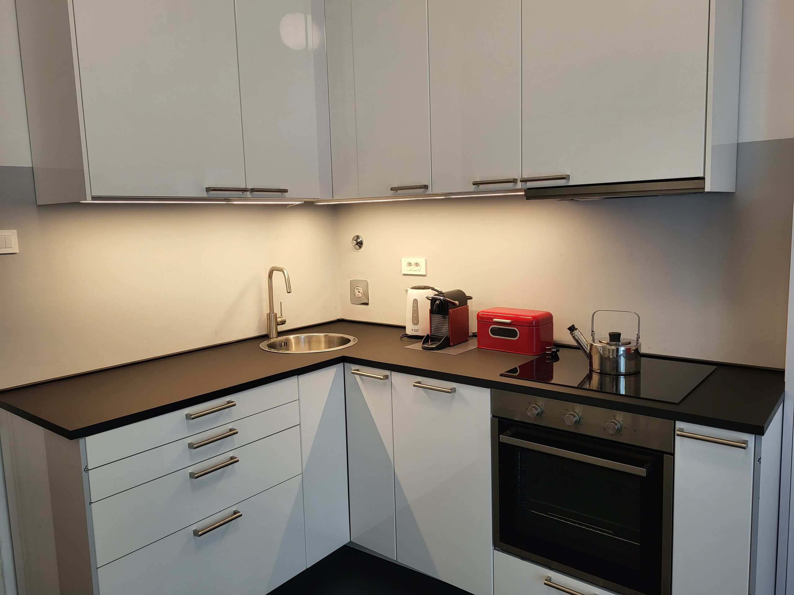 Urban Suite 2BR Apartment - 8