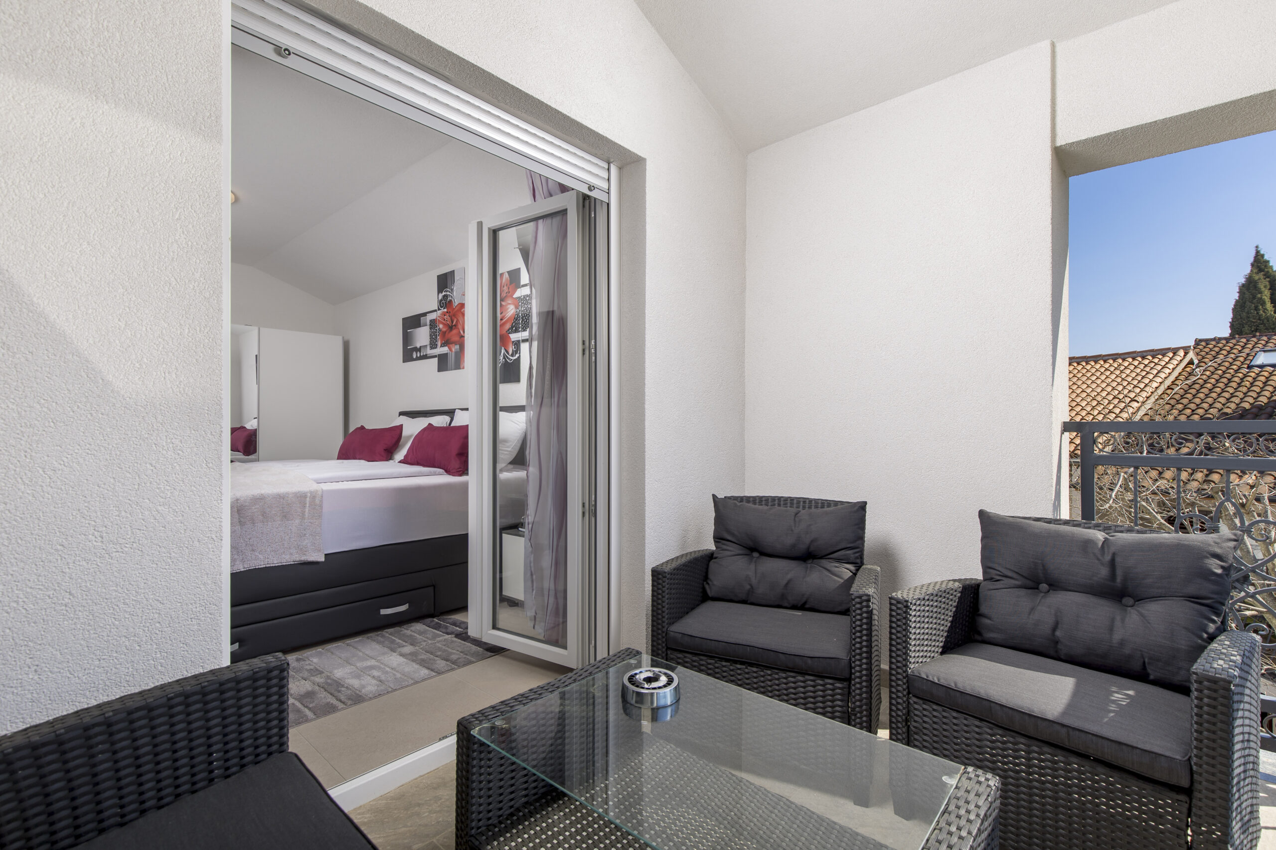 Guesthouse Samantha – 1BR APT w/terrace *Adults only - 4