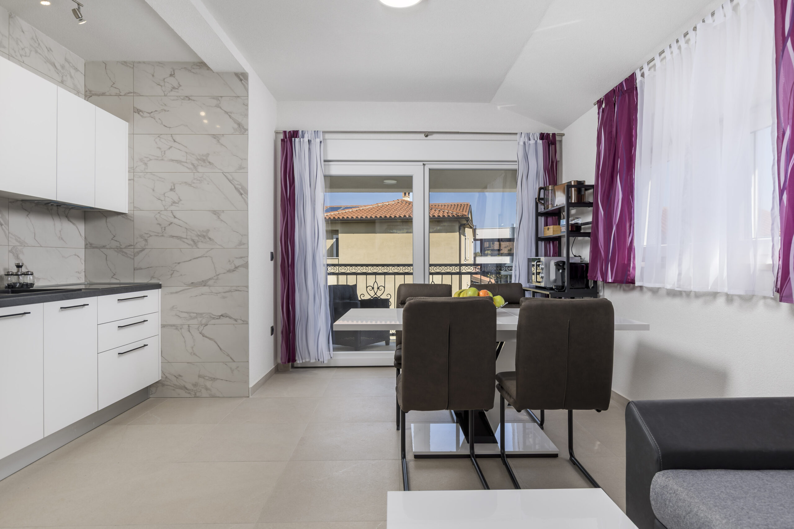 Guesthouse Samantha – 1BR APT w/terrace *Adults only - 3