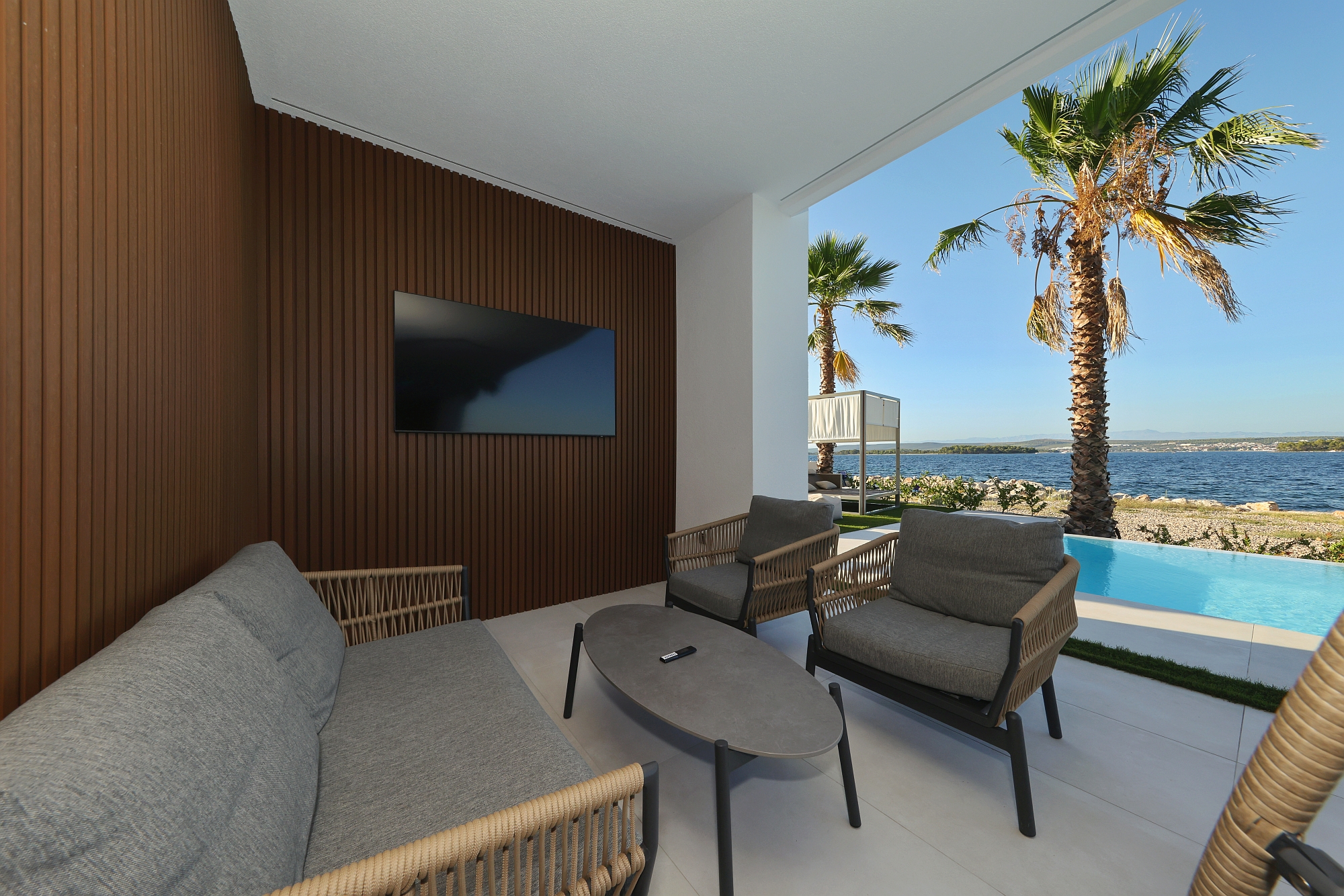 Waterfront Villa - The Palms Resort - 2
